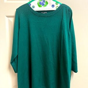 Catherine’s Woman’s green sweater sz 2X